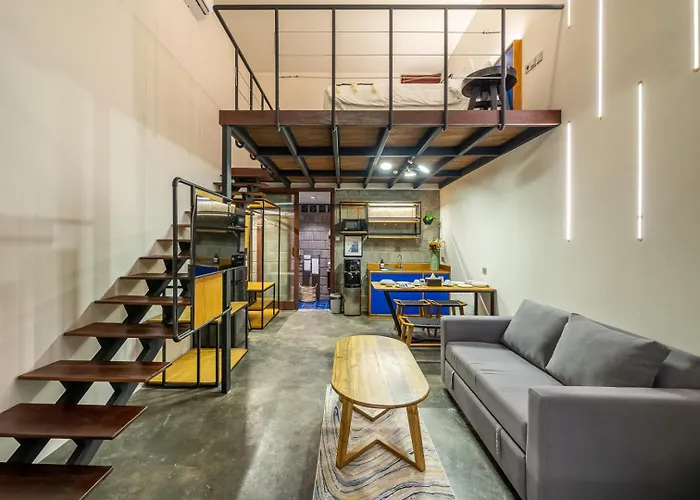 First 5 Loft Near